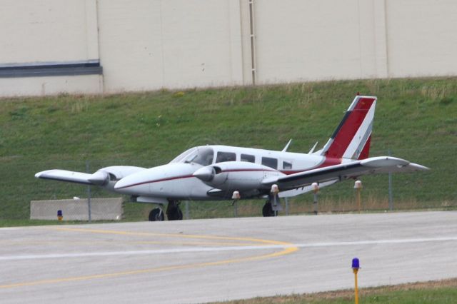 Piper Seneca (N6597F) - Runup/preflight checklist