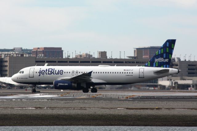 Airbus A320 (N537JT)