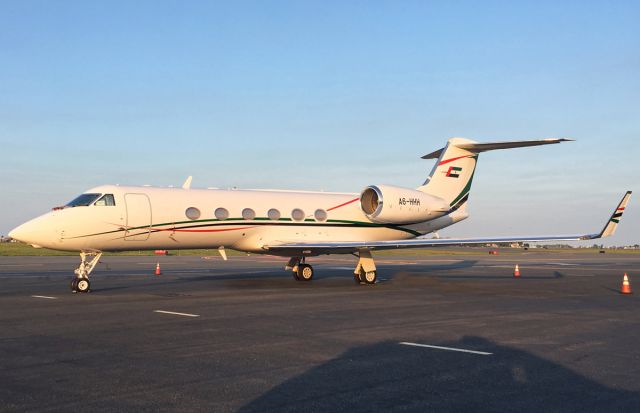 Gulfstream Aerospace Gulfstream IV (A6-HHH) - KBOS Logan 08/21/17