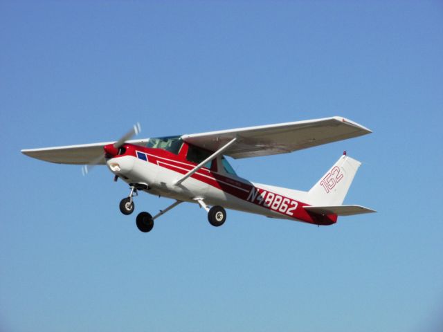 Cessna 152 (N48862) - Taxing off RWY 24
