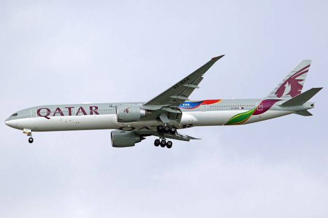 BOEING 777-300 (A7-BAX) - "FIFA World Cup 2022" cs