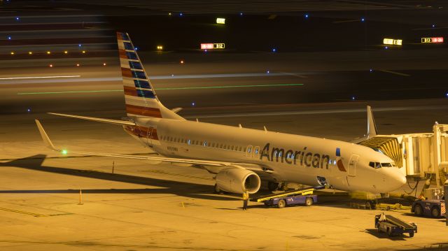 Boeing 737-800 (N959NN) - 9/29/17