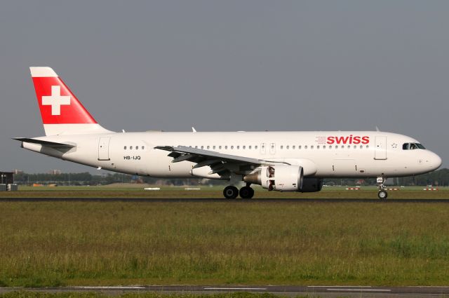 Airbus A320 (HB-IJQ)