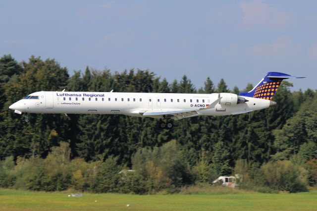 Canadair Regional Jet CRJ-900 (D-ACNO)