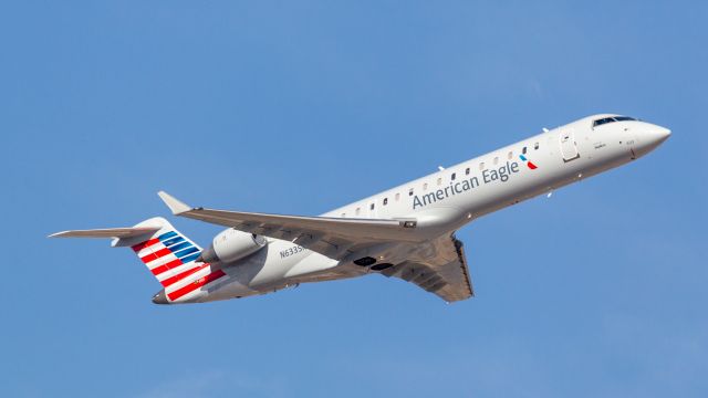 Canadair Regional Jet CRJ-700 (N633SK) - Spotted at KPHX on December 12, 2020br /40th street and University