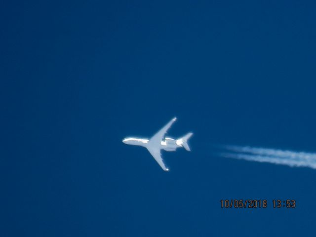 Bombardier Global Express (N10HD)