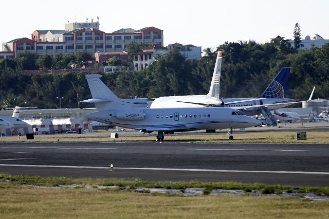 Dassault Falcon 900 (G-ENXA)