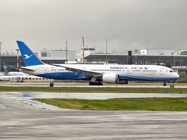 Boeing 787-9 Dreamliner (B-1566)