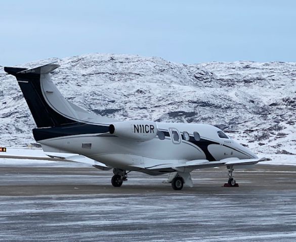 Embraer Phenom 100 (N11CR)