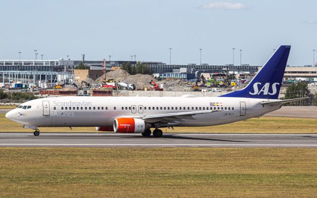 Boeing 737-800 (LN-RCY)