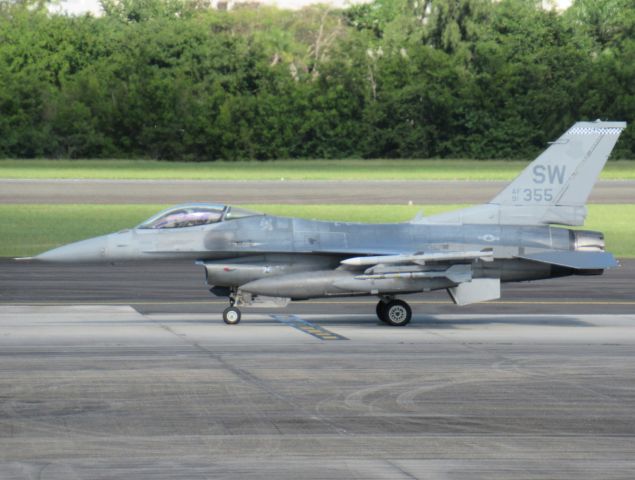 Lockheed F-16 Fighting Falcon (91-0355)