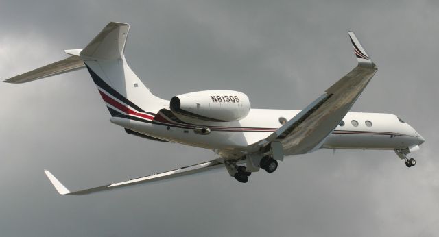 Gulfstream Aerospace Gulfstream V (N813QS)