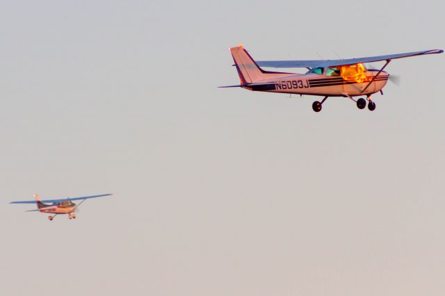 Cessna Skyhawk (N6093J)