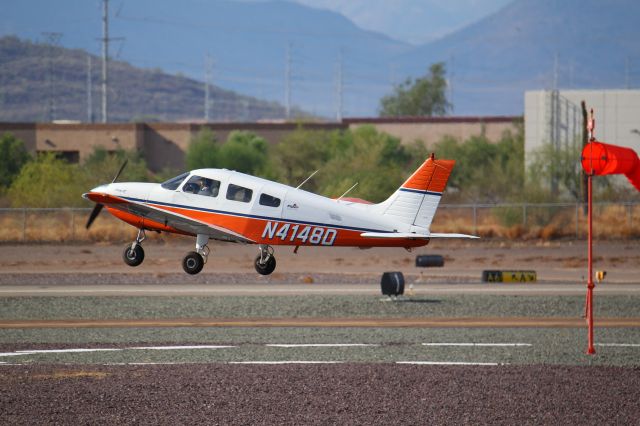 Piper Cherokee (N4148D)