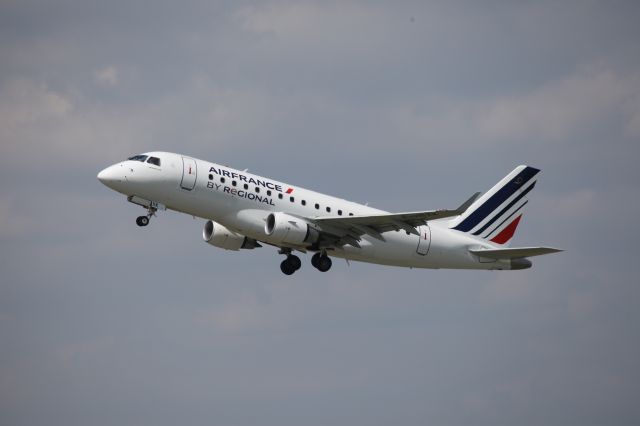 Embraer 170/175 (F-HBXK)