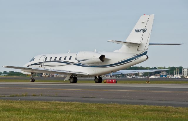 Cessna Citation Sovereign (N680G) - outbound on N to 22R
