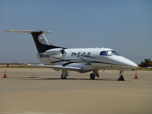 Embraer Phenom 100 (N647AS)