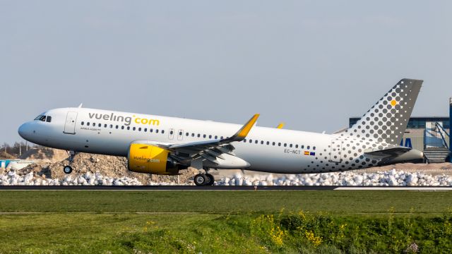 Airbus A320 (EC-NCT)