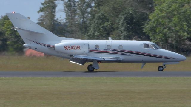 Dassault Falcon 10 (N54DR)