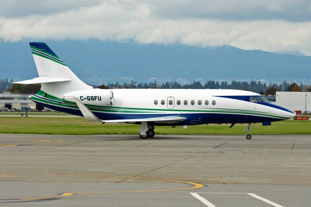 Dassault Falcon 2000 (C-GSFU)