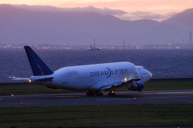 Boeing Dreamlifter (N249BA) - 2021.6.20 5Y4531 NGO→ANC