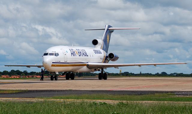 BOEING 727-200 (PR-AIB)