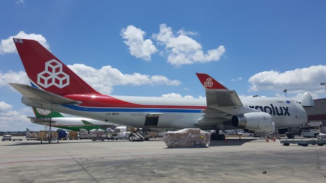 Boeing 747-400 (LX-WCV)