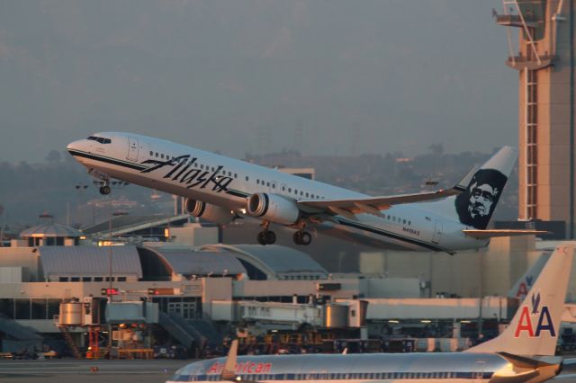 Boeing 737-900 (N419AS)