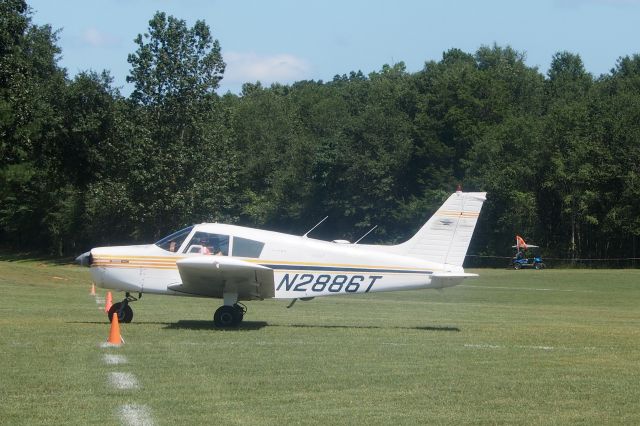 Piper Cherokee (N2886T)