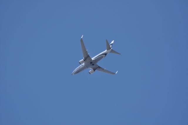 Boeing 737-700 (N613AS)