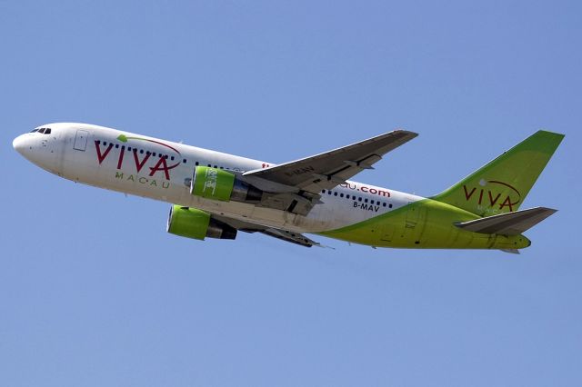 BOEING 767-200 (B-MAV)