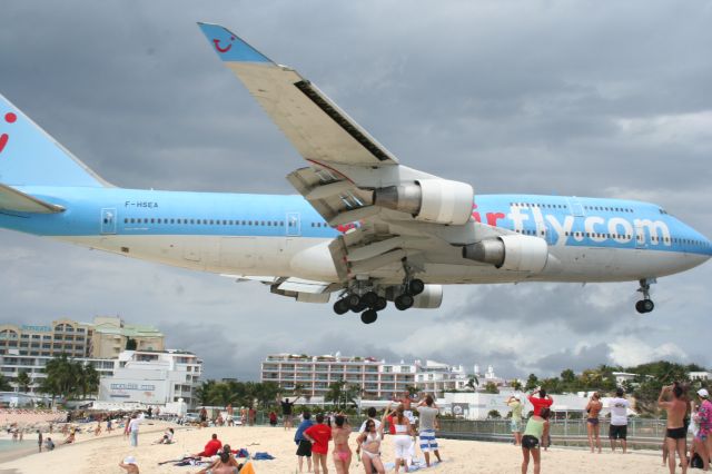 Boeing 747-400 (F-HSEA) - Maho beach, St. Maarten