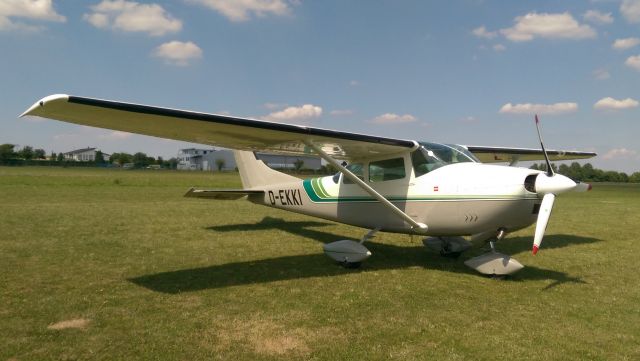 Cessna Skylane (D-EKKI)