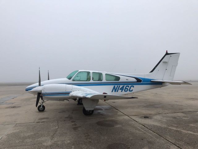 Beechcraft 55 Baron (N146C)