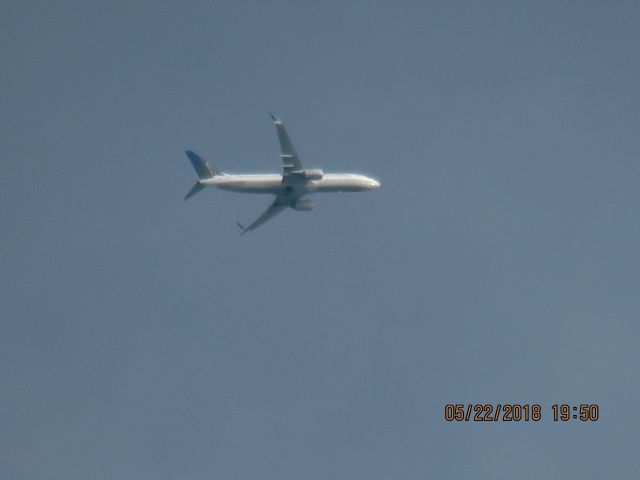 Boeing 737-800 (N36207)