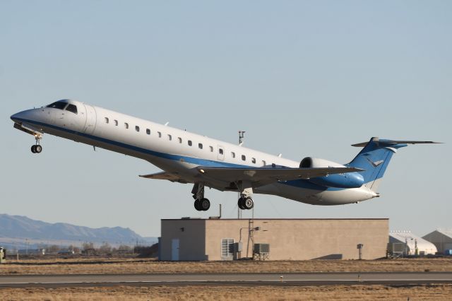 Embraer ERJ-145 (N70VA)