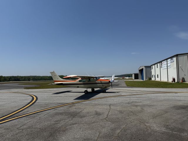 Cessna Centurion (N6421Y)