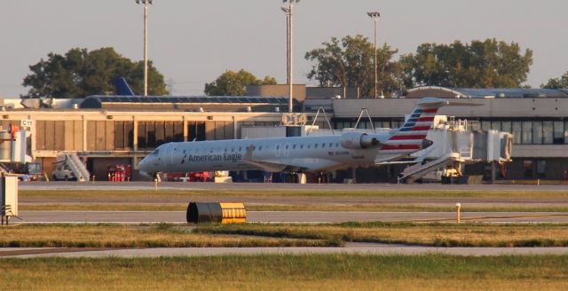 Canadair Regional Jet CRJ-900 (N598NN) - Flight 5331 from CLT (September 15th, 2017) 