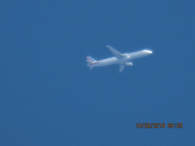 Airbus A321 (N156UW)