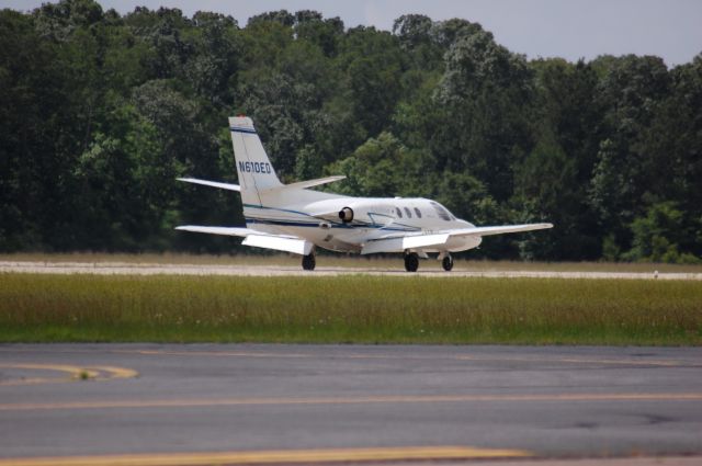 Cessna 500 Citation 1 (N610ED) - Rolling down 19 at Lone Star.