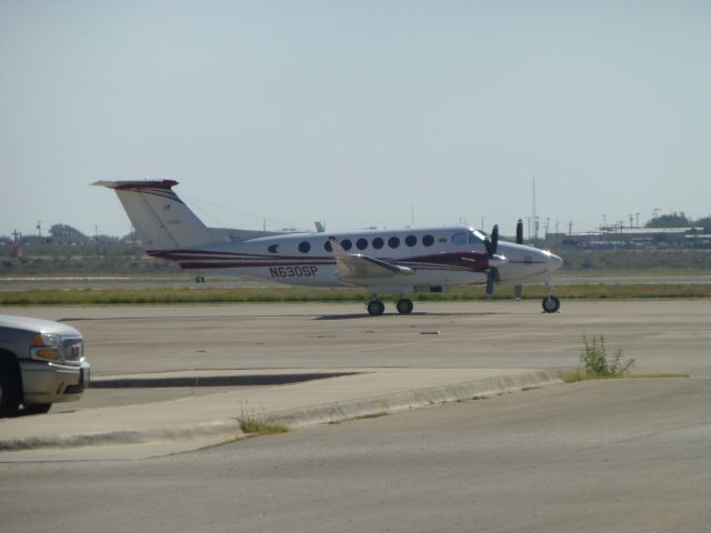 Beechcraft Super King Air 300 (N630SP)