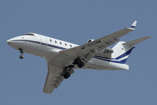 Canadair Challenger (M-OCOM) - 17/09/2020: Flight from Heraklion upon landing on runway 30.