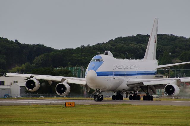 Boeing 747-200 (73-1677)