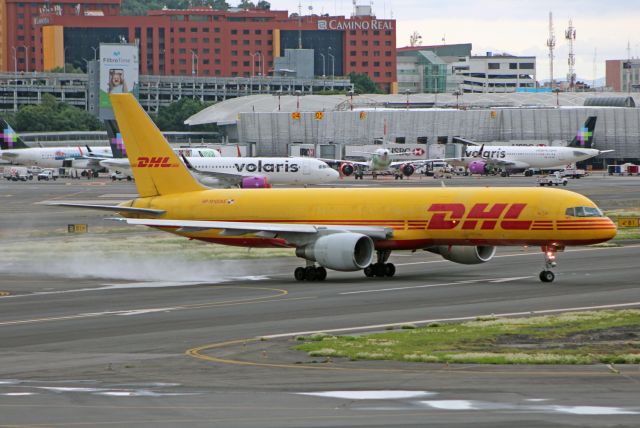 Boeing 757-200 (HP-1910DAE) - Aero Expreso - DHL / Boeing 757-27A(PCF) / MSN 29607 / HP-1910DAE / MMMX 09/2020