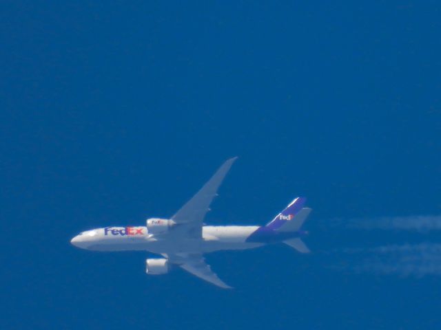 BOEING 777-200LR (N897FD) - FDX17br /MEM-SEAbr /04/19/22
