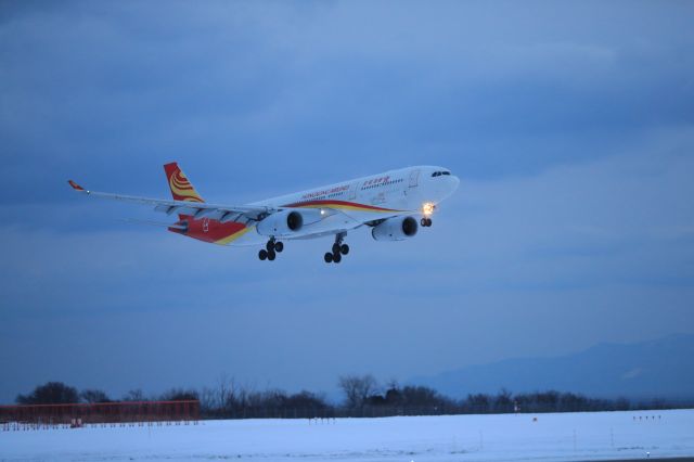 Airbus A330-300 (B-LHL) - December 30, 2023:HKG-HKD.