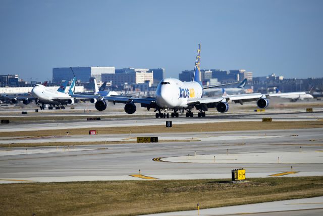 Boeing 747-400 (N472MC) - 12-14-20 28-C