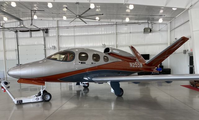 Cirrus Vision SF50 (N255M) - Picking up our new Vision Jet SF50 G2 at Cirrus (KTYS)