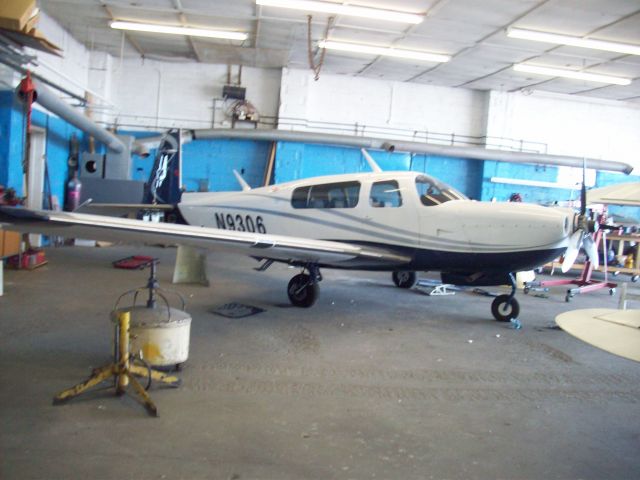 Mooney M-20 (N9306) - New 2008 Mooney