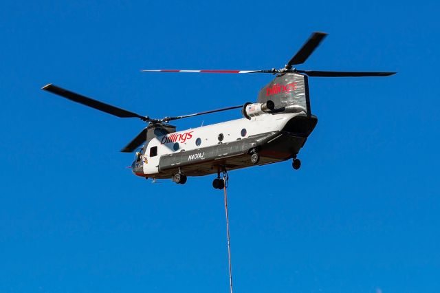 Boeing CH-47 Chinook (N401AJ) - Billings Flying Service Boeing CH-47D Chinook departing from the Idaho County Airport in Grangeville to battle the Billy Creek fire.